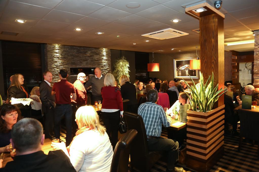 Mondo Hotel Coatbridge Luaran gambar